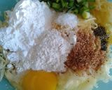 Foto langkah ke 2 dari resep Bakwan Kentang.