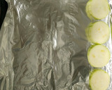 Foto del paso 2 de la receta: Pizzas de calabacín