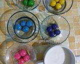 Foto langkah ke 6 dari resep 248. Putri Mandi Rainbow Isi Keju.