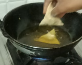 மொரு மொரு கோதுமை சமோசா 🤠🤠🤠 ரெசிபி ஸ்டேப் 15 புகைப்படம்