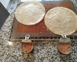 Foto del paso 4 de la receta: Pizzas crujientes de Obleas de arroz de atún con bacón y queso a tu gusto