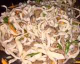 Foto del paso 3 de la receta: Fideos Udon Con Carne y Vegetales