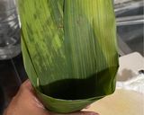 Foto langkah ke 4 dari resep Bacang Ketan Isi Daging Ayam Jamur.