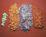 Foto del paso 7 de la receta: Pollo silvestre en salsa de azafran y patatas baby