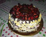 Foto del paso 4 de la receta: Torta 🎂🍓🍓