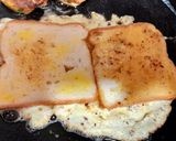 A picture of step 2 of Egg shami Sandwich.