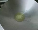 A picture of step 1 of Gond Ke Laddu.