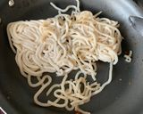 Foto del paso 2 de la receta: Noodles con pollo estilo japonés