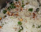 தேங்காய் சாதம்(coconut rice recipe in tamil) ரெசிபி ஸ்டேப் 2 புகைப்படம்