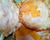 Foto langkah ke 1 dari resep 444.Telor Ceplok Kuah Kecap.
