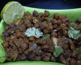 A picture of step 3 of Kale chana masala.
