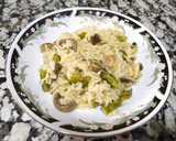 Foto del paso 6 de la receta: Arroz con espárragos y champiñones