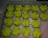 Foto langkah ke 6 dari resep BolkusPANDAN ala bolkus Gula merah ci tintin rayner.