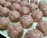 A picture of step 2 of Gol Ghee Kebab.