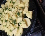 Foto del paso 3 de la receta: Corderito con papas al horno