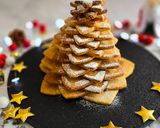Une image de l'étape 7 de Biscuits Sapin de Noël aux noisettes.