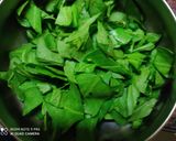 A picture of step 1 of Palak Paneer.