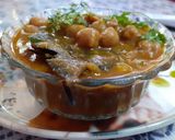 A picture of step 4 of अमृतसरी पिनडी छोले.