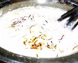 A picture of step 2 of મખાણા ફીરની.