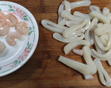 Foto del paso 2 de la receta: Calamares en su tinta 🦑 ✒️