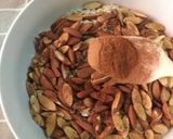 Foto langkah ke 1 dari resep Homemade Granola.