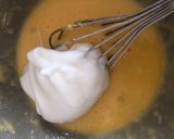 A picture of step 3 of Cheesy Hokkaido cupcakes.
