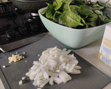 Foto del paso 1 de la receta: Espinacas a la crema