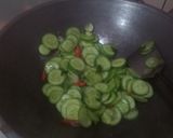 Foto langkah ke 5 dari resep Tumis timun.