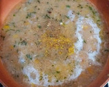 Foto del paso 7 de la receta: Muslos de pollo en salsa de limón, ajos y perejil