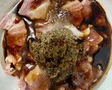รูปขั้นตอนการทำที่ 2 ของ หมูอบกระเทียมพริกไทย🐷🌾 สูตรเข้มข้นถึงเครื่อง