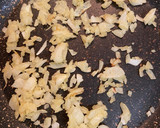 Foto del paso 2 de la receta: Lasaña de espinacas con cebolla caramelizada en Airfryer