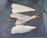 A picture of step 3 of Pouting Sauté (a family of cod).