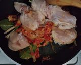 Foto langkah ke 3 dari resep Ayam Kuah Kemangi.