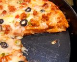 A picture of step 4 of Chicken tikkka pizza.