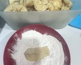 Foto langkah ke 2 dari resep Singkong Goreng Spicy.