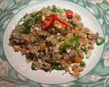 A picture of step 4 of Fried rice with leftover duck.