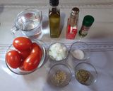 Foto del paso 5 de la receta: Pizza de pepperoni con una salsa de tomate casera
