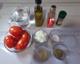 Foto del paso 5 de la receta: Pizza de pepperoni con una salsa de tomate casera