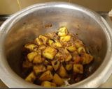 A picture of step 9 of Mango juice and Potato Curry.