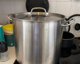A picture of step 4 of Japanese butter chicken curry 🇯🇵🧈🐓🍛 ~ Costco batch cooking.