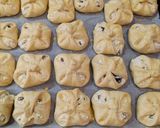 Aszalt szilvás túrós batyu mazsolával recept fázis 7 fotója