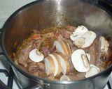 Vesepörkölt gombával recept fázis 7 fotója