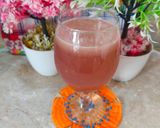 A picture of step 7 of Pomegranate juice.