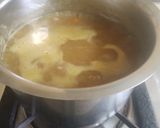 A picture of step 4 of Lotus stem soup.