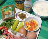 รูปขั้นตอนการทำที่ 1 ของ ข้าวผัดเขียวหวานโบโลน่าหมูพริกสด