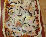 Une image de l'étape 4 de Pizza dinde champignon.