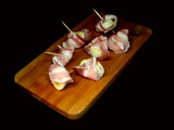 Aperitivo de banana con bacon