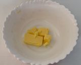 A picture of step 9 of Hazelnut Cake.