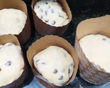 Foto del paso 7 de la receta: Pan dulce con chispas de chocolate, relleno de dulce de leche