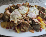 Foto del paso 4 de la receta: Alcachofas con foie, patatas, huevos y jamón